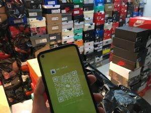 潮牌运动鞋代理莆田直销 微信诚招代理合作！