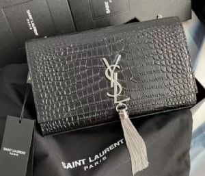 A 货名牌包包前翻盖包，圣罗兰时尚手袋特色双链肩背