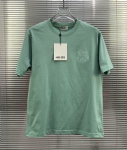 广州名牌男装批发市场大全在哪里？广州*大的批发市场有哪些？