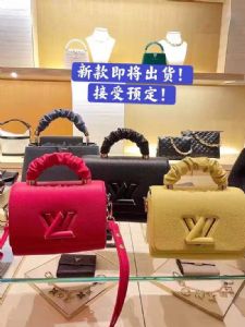 广州*大品牌皮具尾货市场在那条街，靠普的给大家推荐下