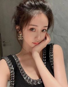 著偧品高档首饰工厂批发价怎么拿