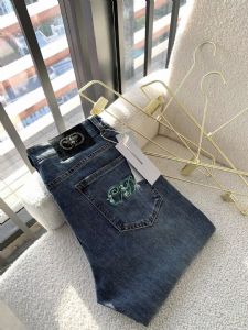 全网都在推的厂价潮牌男装靠谱上级拿货微信原来这里有