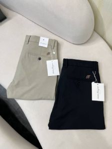 分享下国际*名牌著偧品男装工厂服装商家微信——《今日发现》