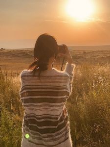 降温天穿什么不臃肿还显贵？山羊绒毛衣，让我连穿7天舍不得脱