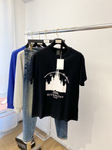 多年拿货精品厂家男装工厂服装质感超赞——《今日焦点》