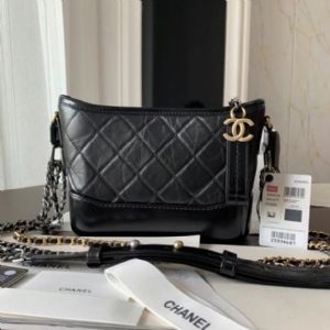 高品质名牌包包工厂直销一手货源，全球一件代发