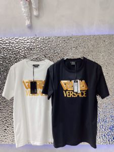 我来说一下工厂厂价男装和正品不同的地方在哪里吧