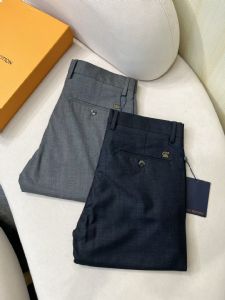 给大家介绍下正品一线顶流厂价潮牌男装批发地址