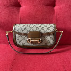 听说高档包包真假看不出,Horsebit1955系列女士肩背包