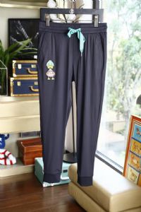 给大家说下高质感厂价精品男装*新版本的工厂直销一手货源