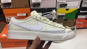 厂家低价工厂潮鞋 一手渠道微商分享！