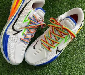 靠谱莆田鞋货源微商分享！顶尖工厂渠道批发！（每日更新）