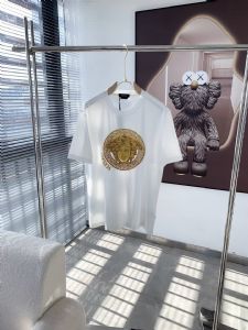 给大家推荐名牌男装一手货源什么价格_【真材实料】