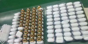 新款爆品蓝牙耳机，运动潮品，外出装饰