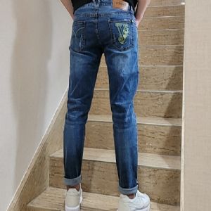 广州潮流名牌男装批发，男装*便宜的批发市场在哪里