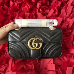 高档白云包包厂价的优质货源,箱包皮具如何辨别真假446744