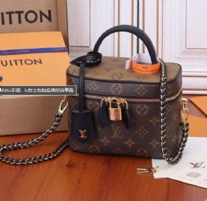 Pochette Métis手袋代购级尺寸小巧多个实用口袋和隔层