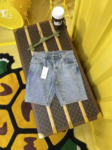 分享下优质天花板级别潮牌男装商家批发拿货秘密基地