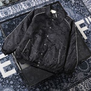 精品厂家男装工厂服装的具体定制流程可以看下——《今日资讯》