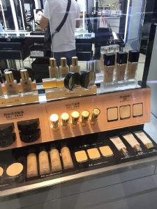 实体化妆品货源批发，免费代理，！可接受专柜验货！网店代理代销。