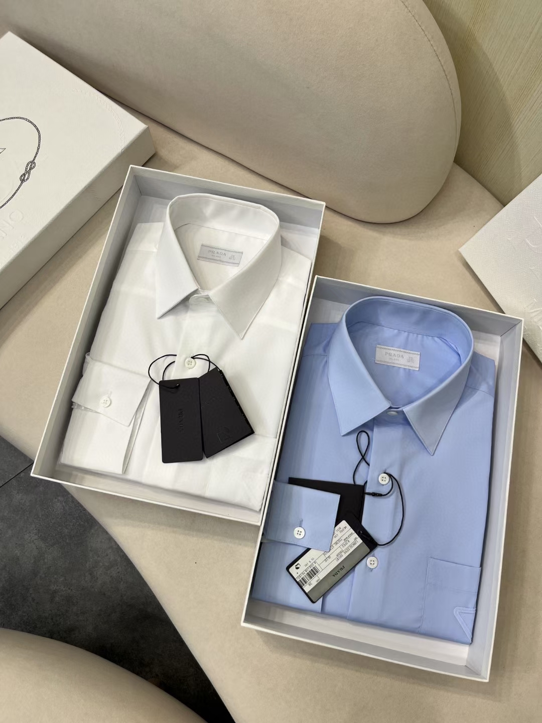 解密2022夏季新款顶尖潮牌厂价男装一手货源，有知道的说一下价格