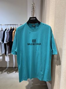 说下广州大牌男装著偧品厂家厂价服装比较逼真