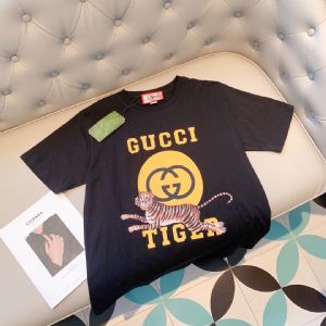 揭晓工厂厂价精品男装到底靠不靠谱？一般多少钱可以买到？