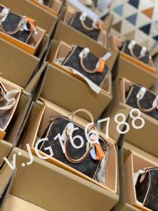 源头货源 广州白云皮具城包包著偧品 高端皮具 一手货源拿货渠道