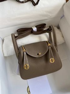 坊得*真的名牌包包的渠道？专柜验货没问题