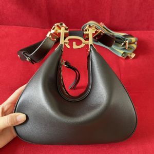 上海买七浦路高档包包黑色小号宽肩带简约头层牛皮百搭经典斜跨饺子包