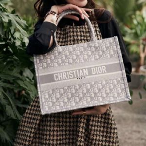 Book Tote手袋dior托特包可收纳各种日常用品非常实用