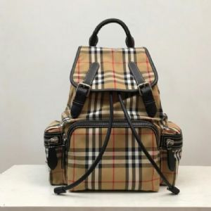 高版本博柏利时尚包包，精湛工艺制作而成品质卓越