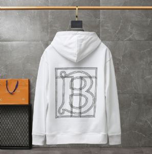 做工质量细节满满的精品厂家厂价男装——《今日发现》