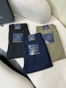 网上卖的超火爆的生产精刻工厂男装几乎都在这里批发