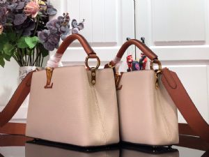 广州国际大牌著偧品高端男女包包厂家直销代理*便宜国际批发货源