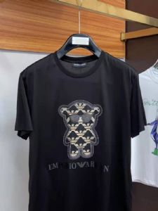 给大家说下名牌著偧品男装批发的秘密渠道——《今日发现》