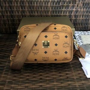 MCM包包精品时尚女包日常实用斜挎包