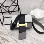 厂家包包皮具 饰品 眼镜 高端服装 高端配饰