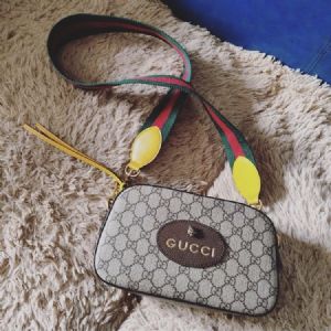 特制Neo Vintage GG Supreme帆布邮差包高品质