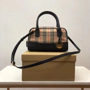 Burberry博柏利包包男女系列包袋，对版高品质1 比 1制作