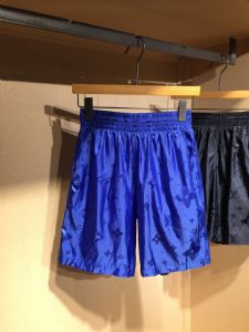 普及下世界名牌服装 潮牌著偧品男装批发