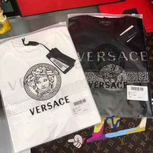 国际大牌工厂厂家著偧品男装批发