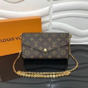 lv Pochette Félicie链条包，时尚优雅品牌包包