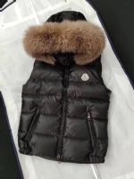 给大家普及一下高档名牌男装微信,厂价大概多少钱批发