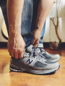New Balance 新百伦 ML2002RA 复古休闲跑步鞋