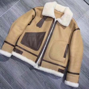 国内百分之90的高端潮牌专柜男装都出自这里