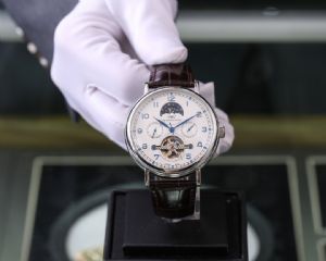 抖音、网红爆款手表；高档、精品手表厂家，成千上万手表款！