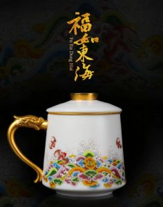 陶瓷礼品过滤茶杯供应厂家，过滤茶杯带茶漏套装展示图