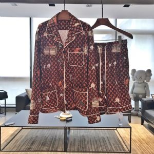 介绍一下广州高端工厂潮牌市场 质量好需要多少钱